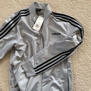 Adidas track long sleeve zipper up size medium with tags